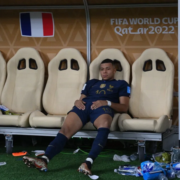 Josua Yenien Echenique