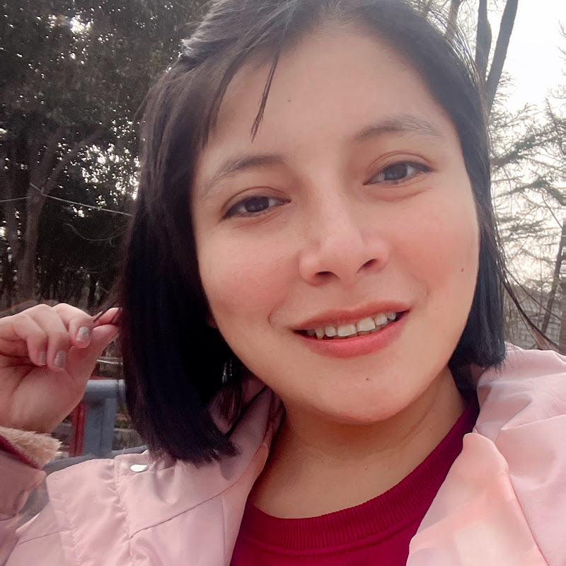 Rocy - Peruana en China 