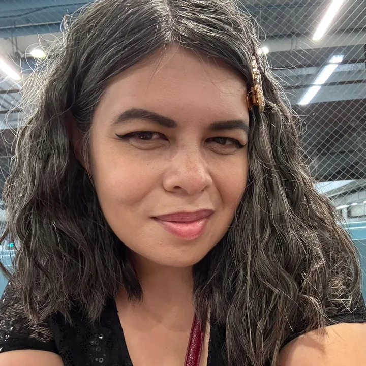🌸 Steph 🌸 | Fandom advs, etc