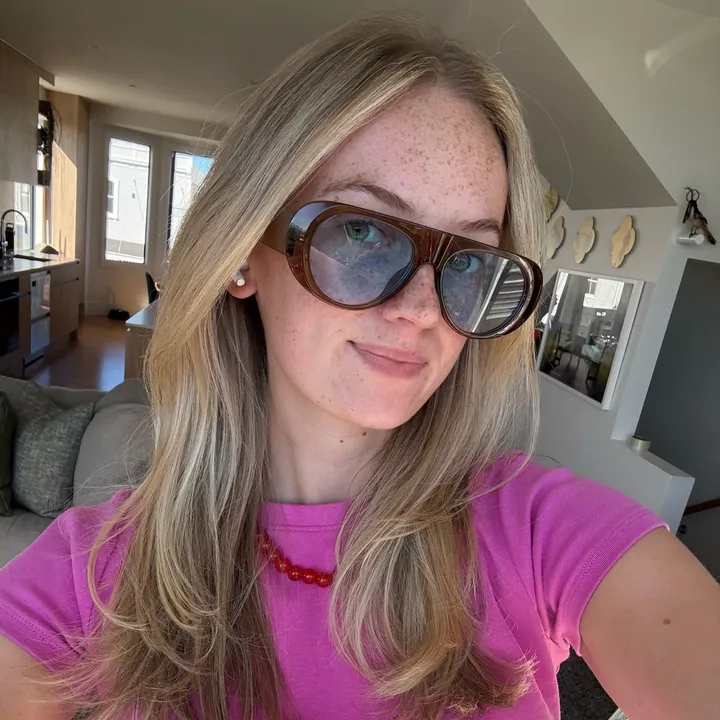 Mia Paviour