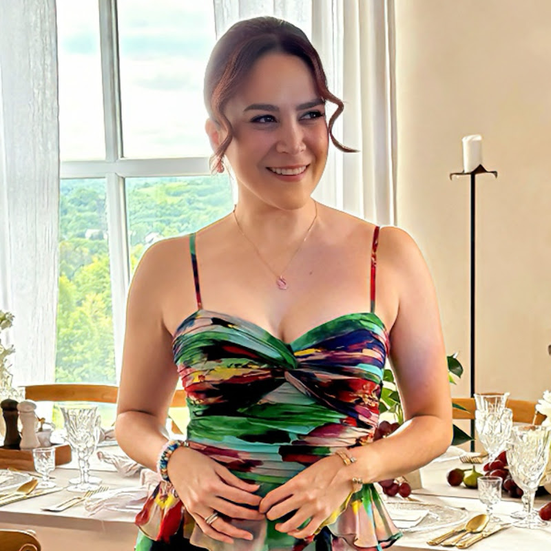 María Isabel Cisneros A.