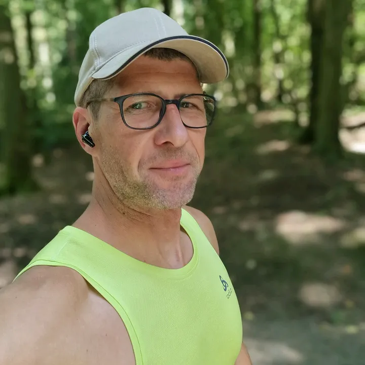 Sascha goes hiking