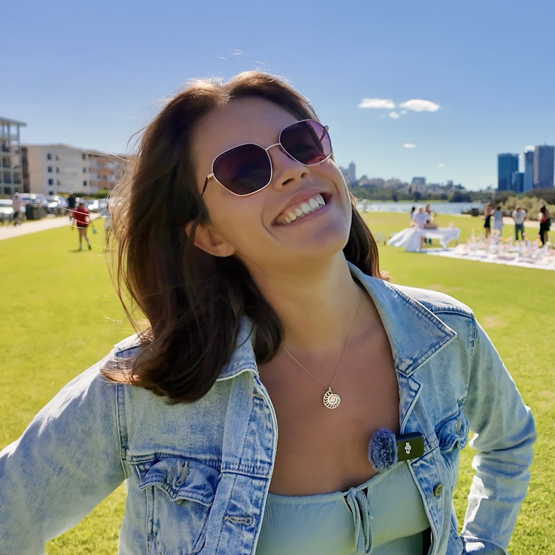 Oz Life with Sarah Bolson 