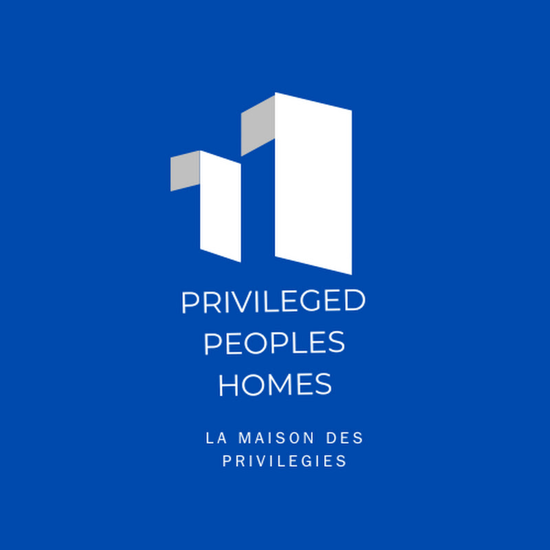 Privileged People's Homes / Maison Des Privilégiés