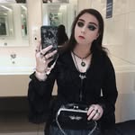 🦇Alice Carroll🦇