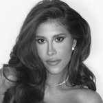 Júlia Cruz Bastos Leal