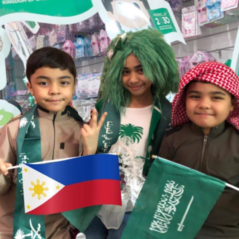 Phil Saudi Family