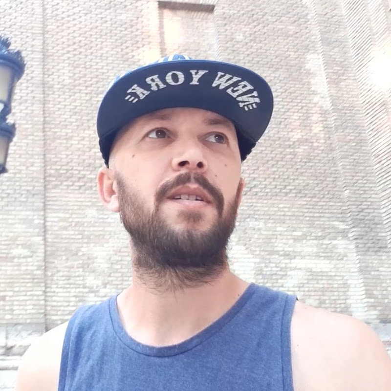 مغربي في أوروبا Ziko Vlog