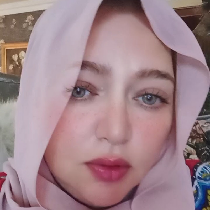 عالم لميا 