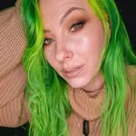 Johanna - rock chic beauty 🖤