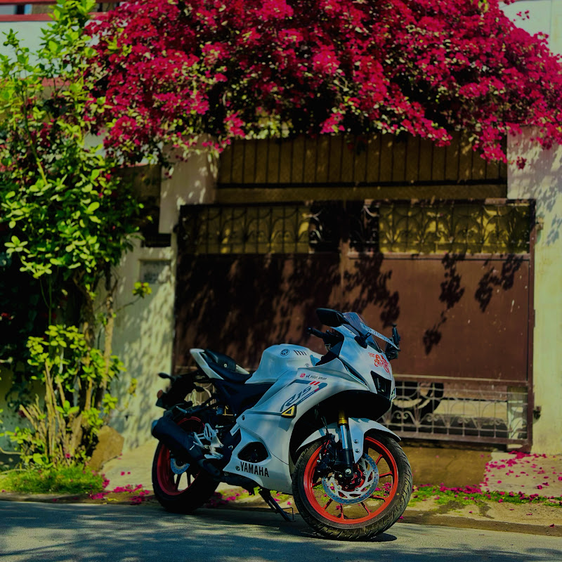 V4RiderAman