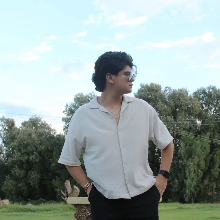 Alejandro Barrera:)