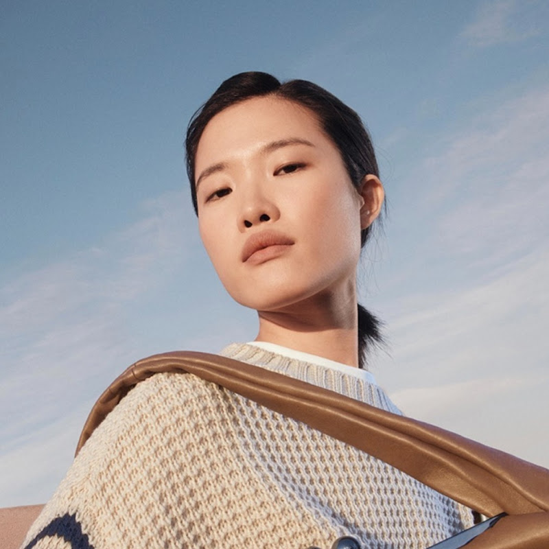  A Model Living Out of a Suitcase