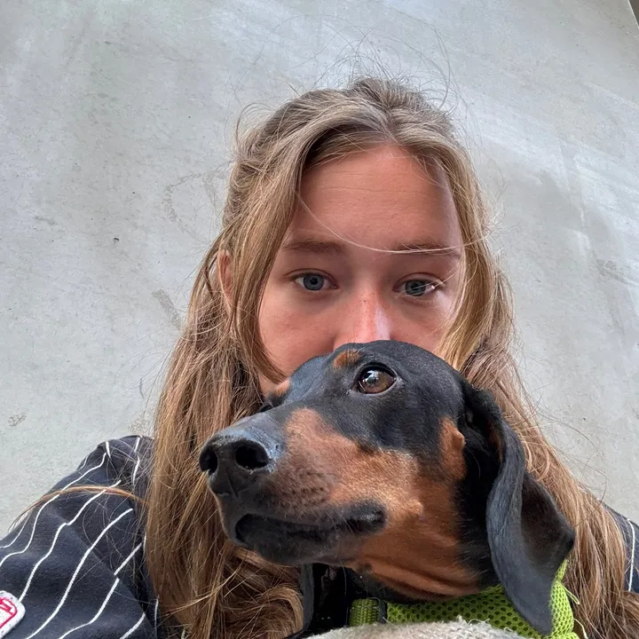 Ted & Alicia 🐶👱🏼‍♀️