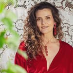 C o n n i e  A c h u r r a