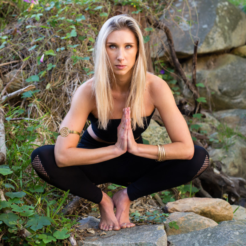 YOGA MOTIVE