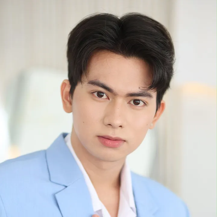 Prince Adrian Dagdag