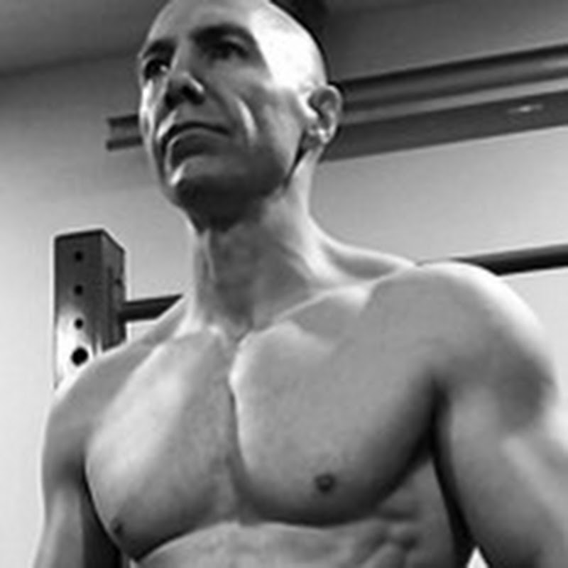 Mike Honore – Box Lift Conquer