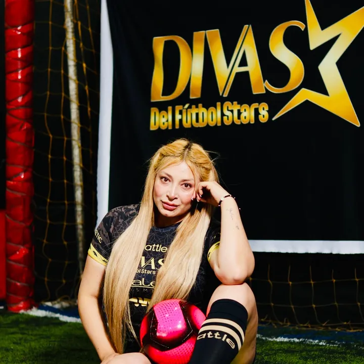 ELA MARTINEZ🧸🌸⚽️💋