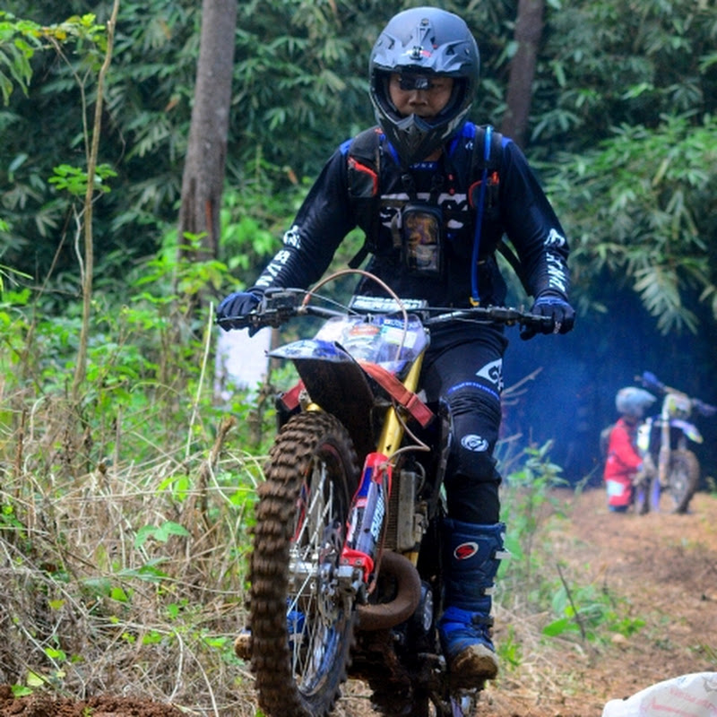 Trabas Hore