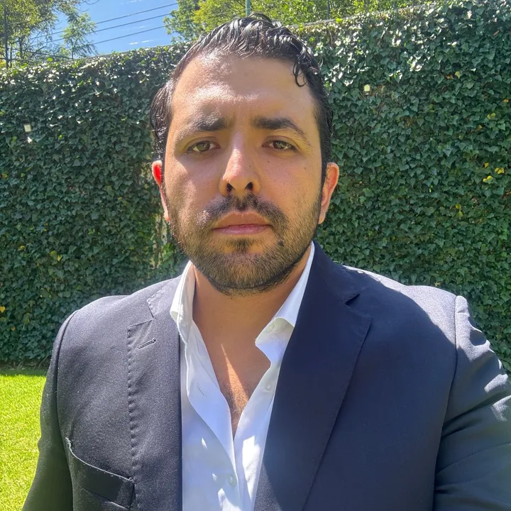 Enrique_realestate