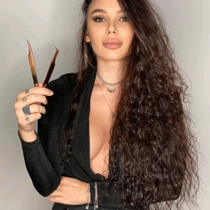 Nely G. Vick