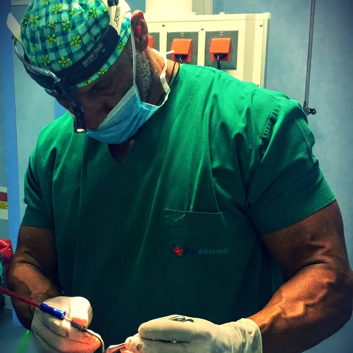 dr. Theodosios Roussos MD