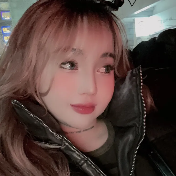 BéThảoBảyTuổi