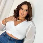 Modelo Plus size