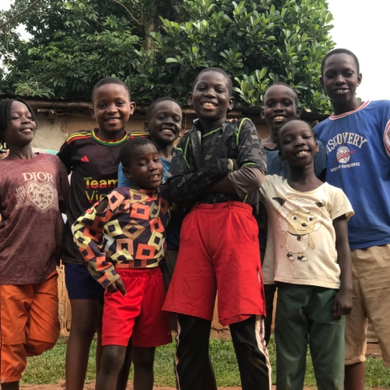 CHEEZA AFRIKANA KIDS