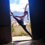 María