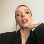 LAURA MANDES