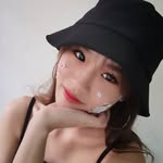 AU QIUXIN 胡秋心