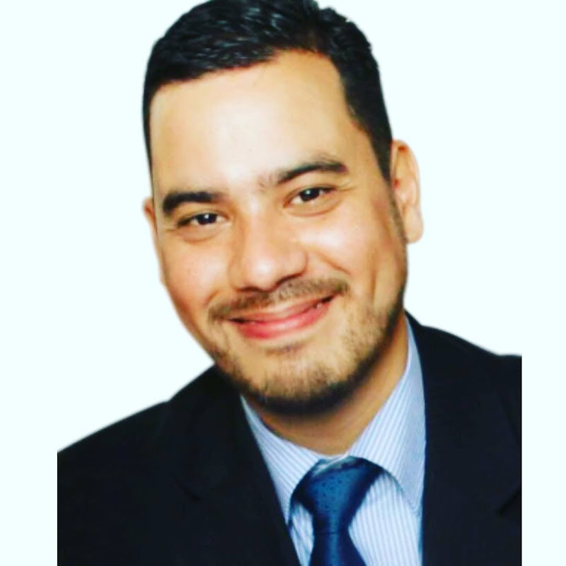 Profesor Leonardo Hernández Mata