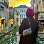 Bites & Beyond 🇺🇸🇵🇰 | ✨ Chaos, but make it aesthetic