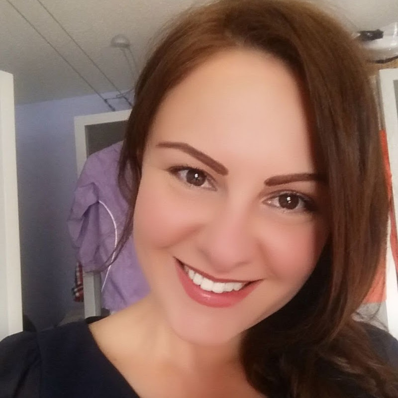 Zatteya Amelia D (May Amelia D)