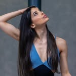 Face Yoga & Gua Sha | Dr. Vittoria Santoliquido