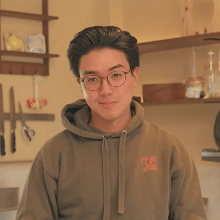 Johnny 경후 Sheldrick