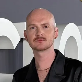 TheBaldestBitch
