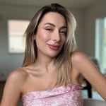 Dr. Victoria Gorbenco | Acne & Skincare expert