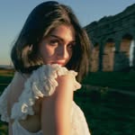 LILI | content creator