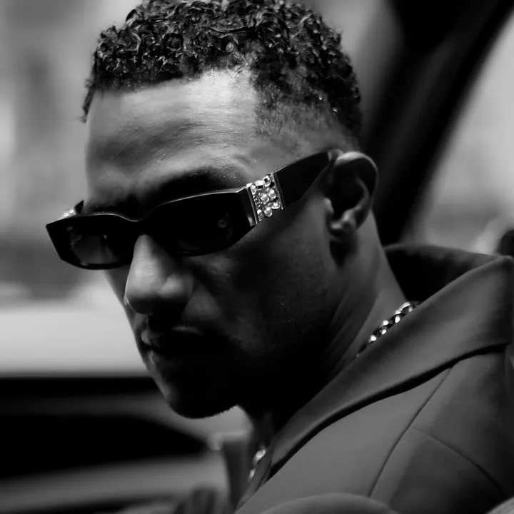 Mohamed Ramadan team