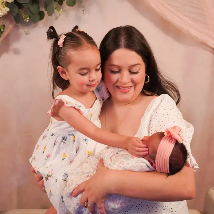 Lauren.A | Mom of 2