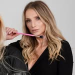 A N A   O L A R I U   makeup artist, hairstylist
