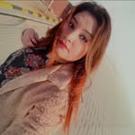 Ayesha Khan | Reviews & Content