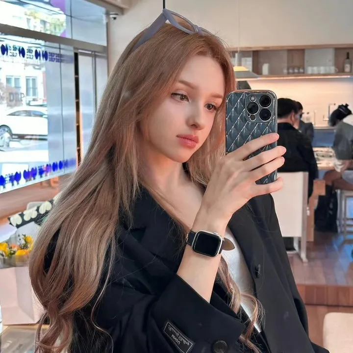 Clara