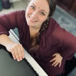 Emma | Piano & Mantra Helsinki