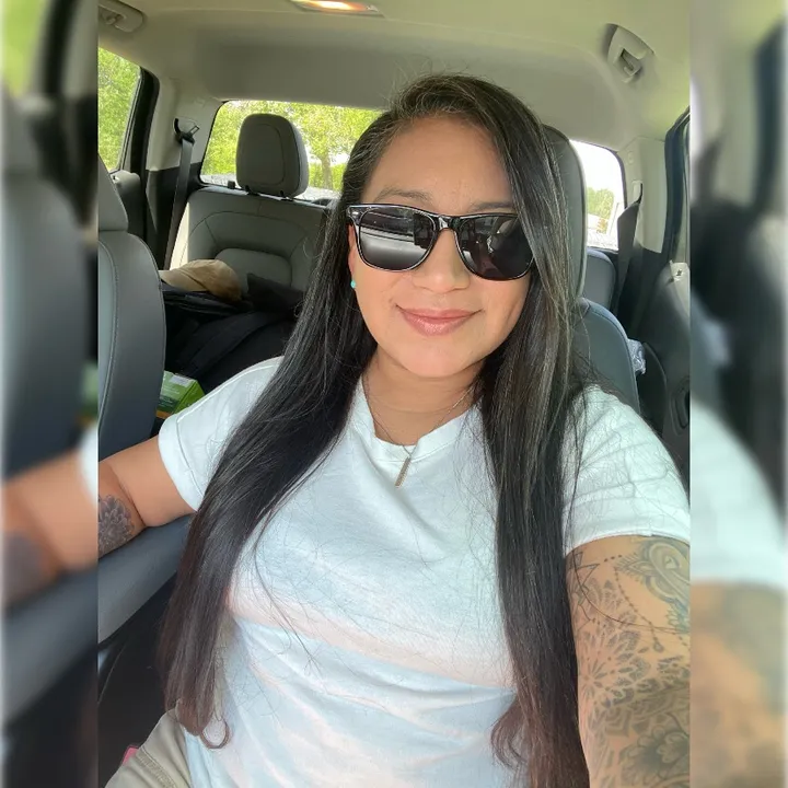 Valerie Campos