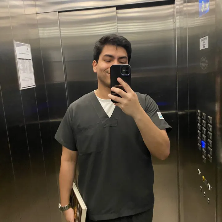 Dr. Renzo 👁️