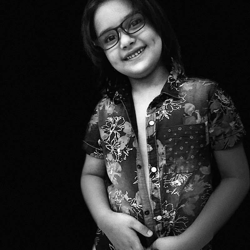 Arman Danish - Jeddah Vlogger